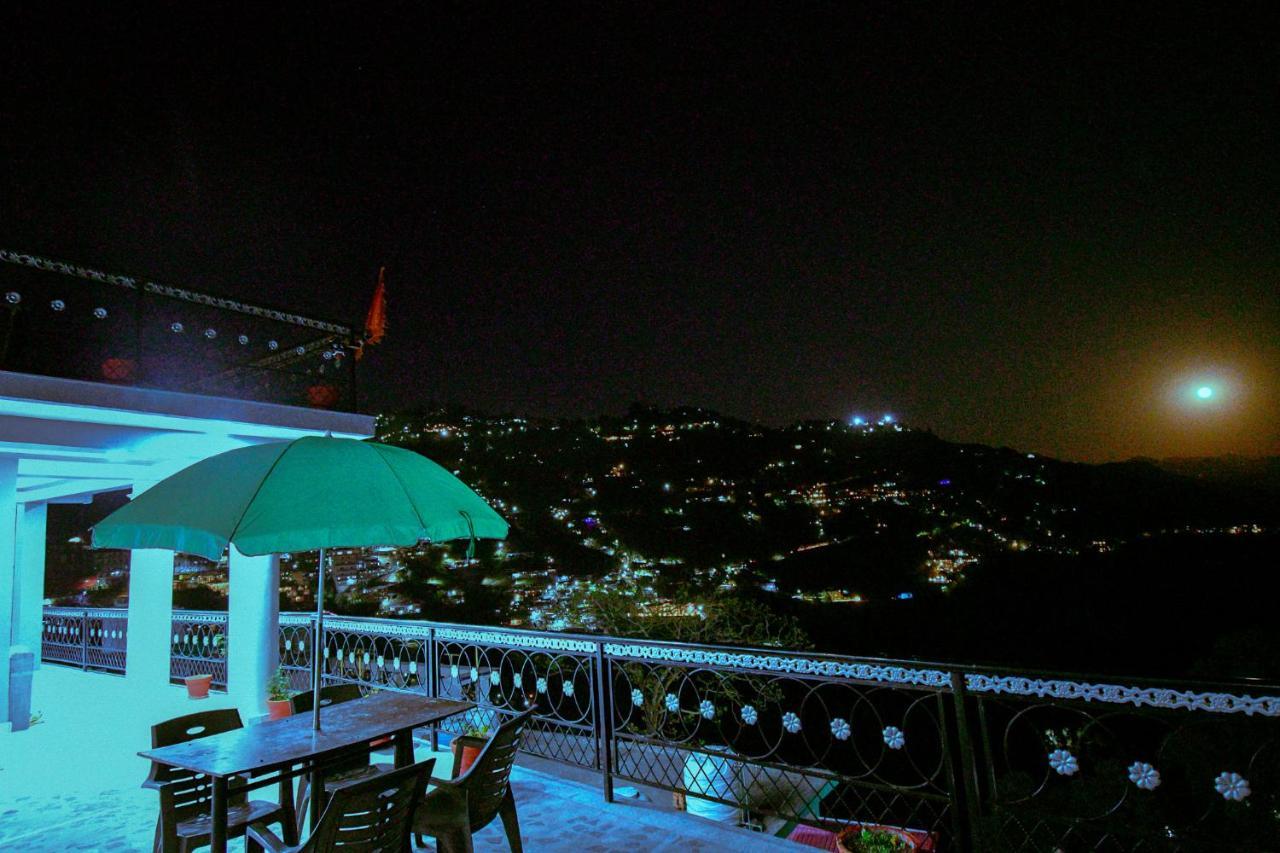 Irish Town Mussoorie Hotel Bagian luar foto